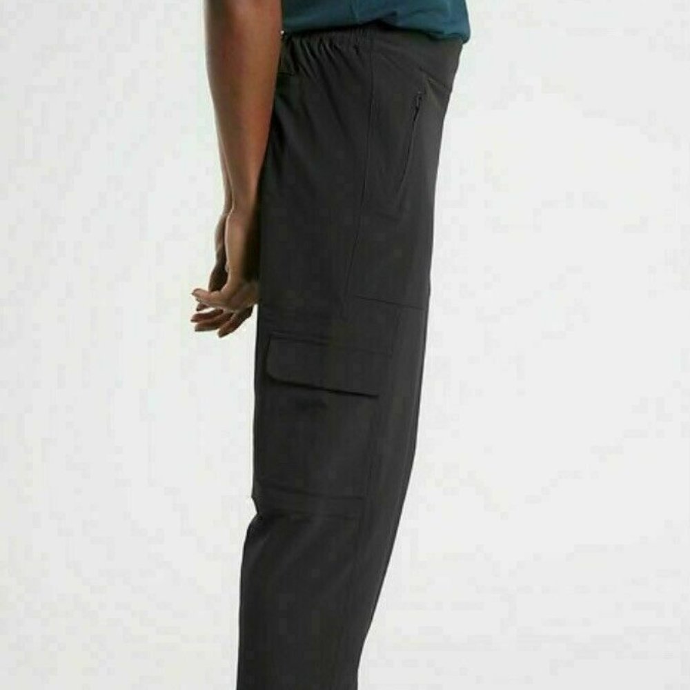 Athleta Chelsea Lined Cargo Pants size 20 Black - Picture 3 of 7